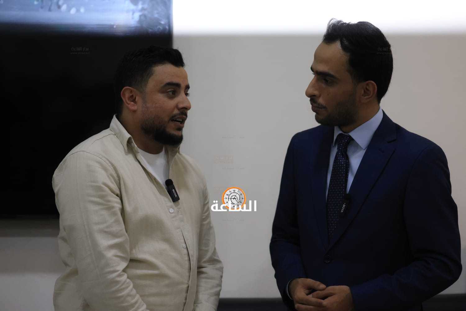 Madar Al-Saa Images 0.8789420385156526