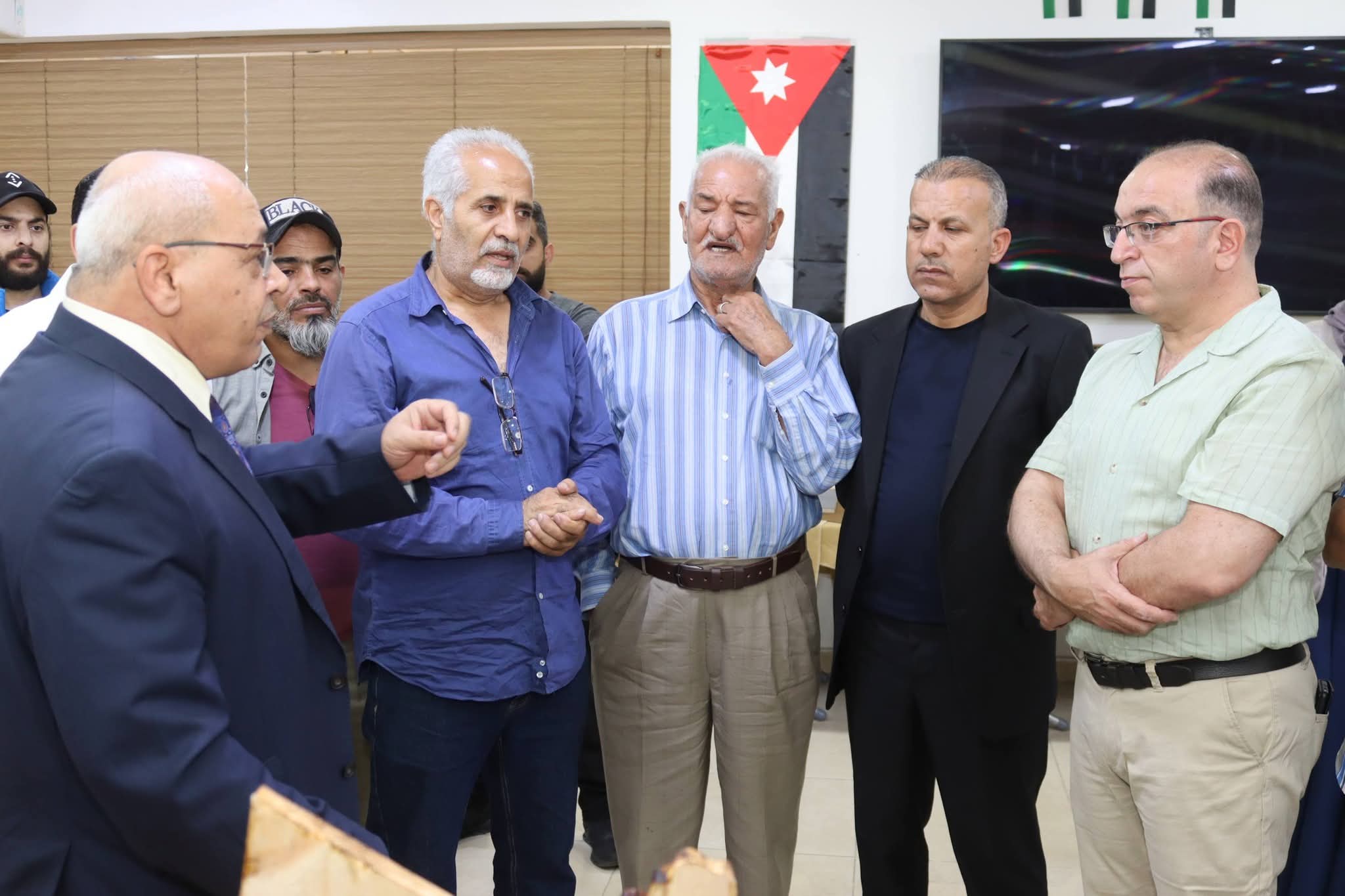 Madar Al-Saa Images 0.8455771822885904