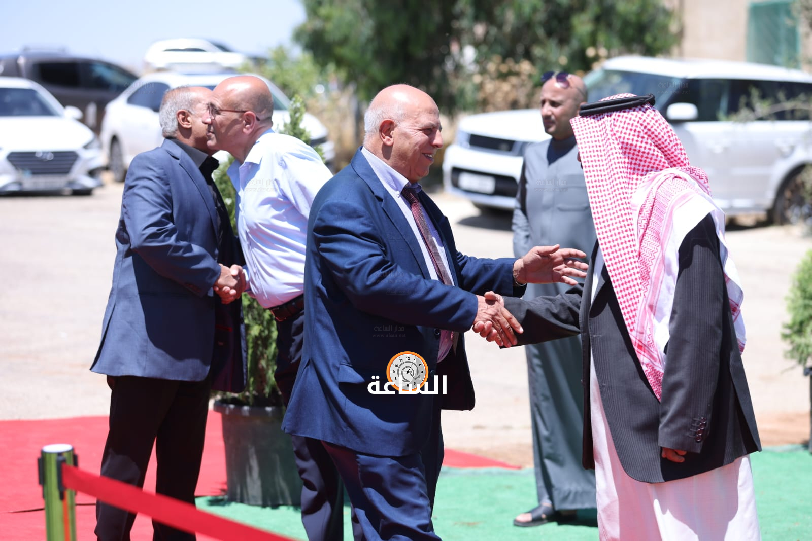 Madar Al-Saa Images 0.9380455551779491