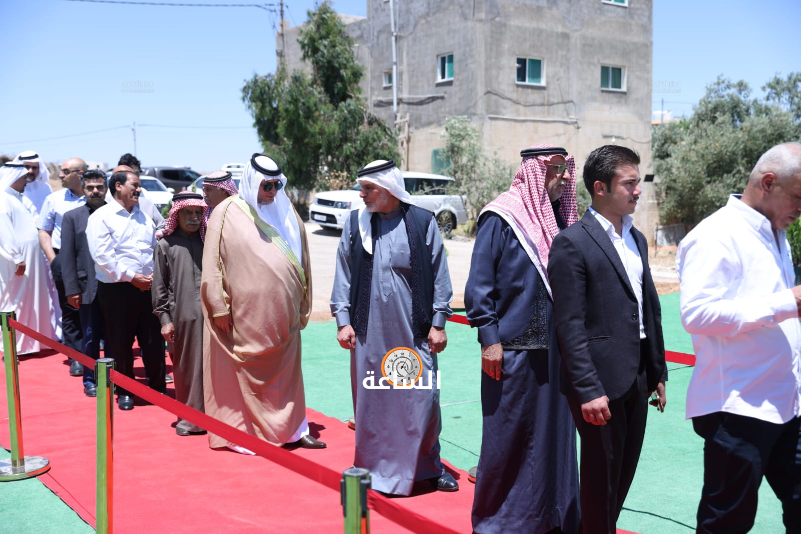 Madar Al-Saa Images 0.6081413957205158