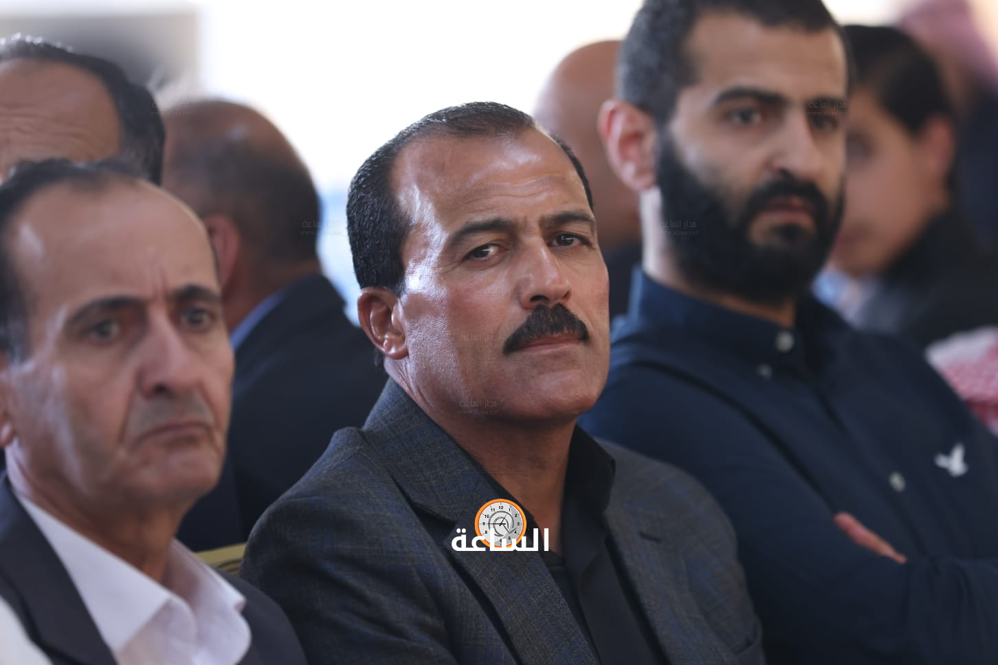 Madar Al-Saa Images 0.9792900844267519