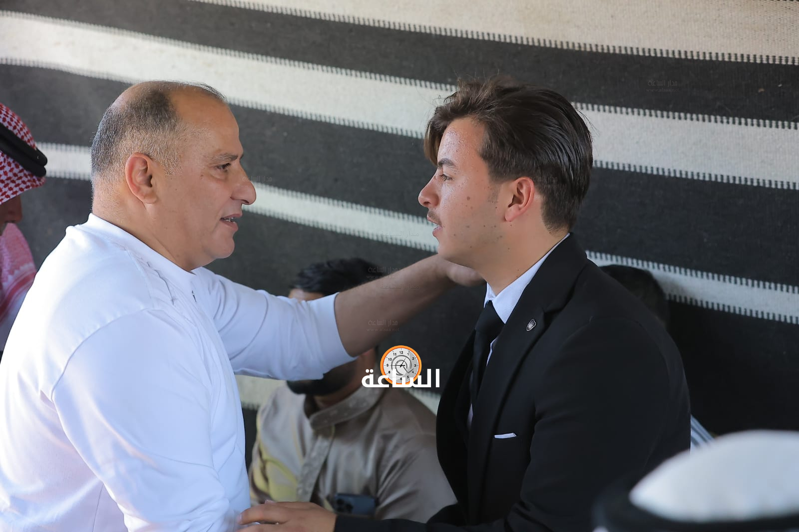 Madar Al-Saa Images 0.7747781570913249