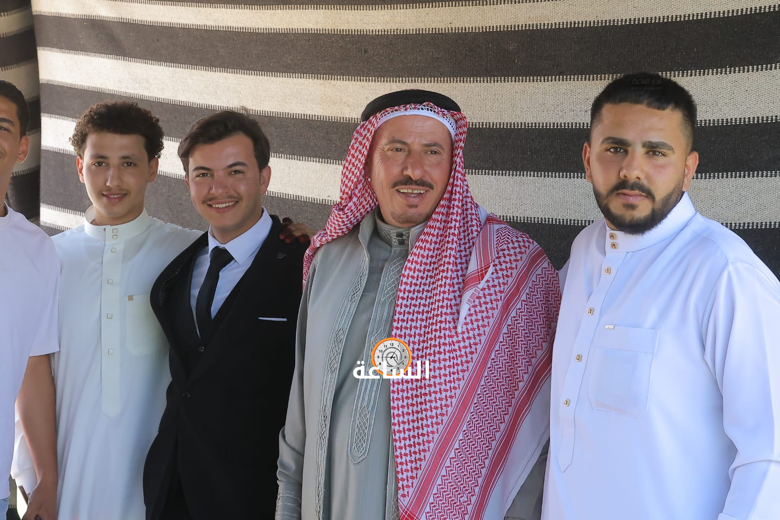 Madar Al-Saa Images 0.5305341479244243