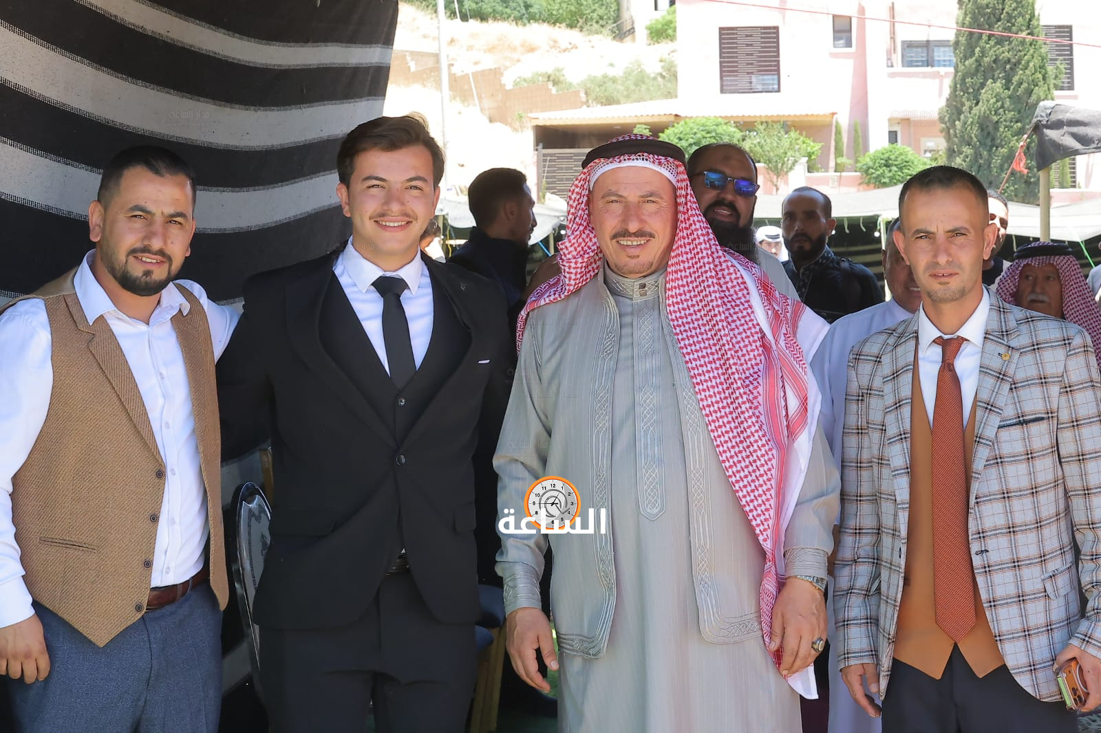 Madar Al-Saa Images 0.9201863162415882