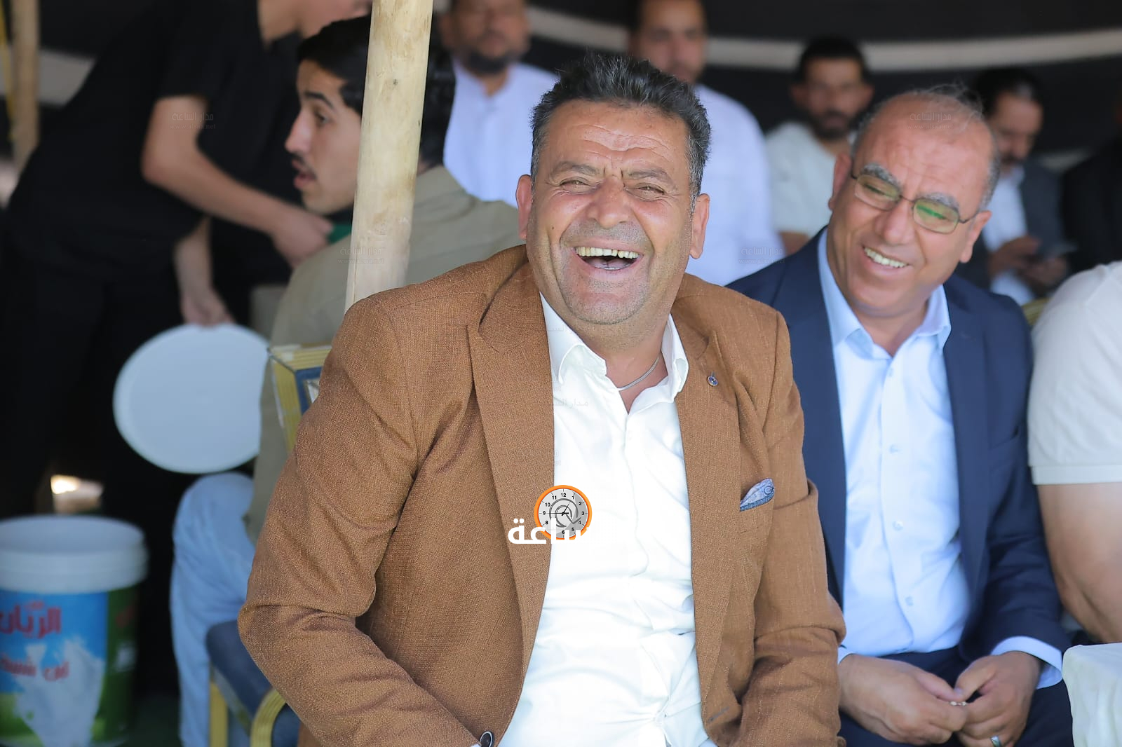 Madar Al-Saa Images 0.9849668121815051
