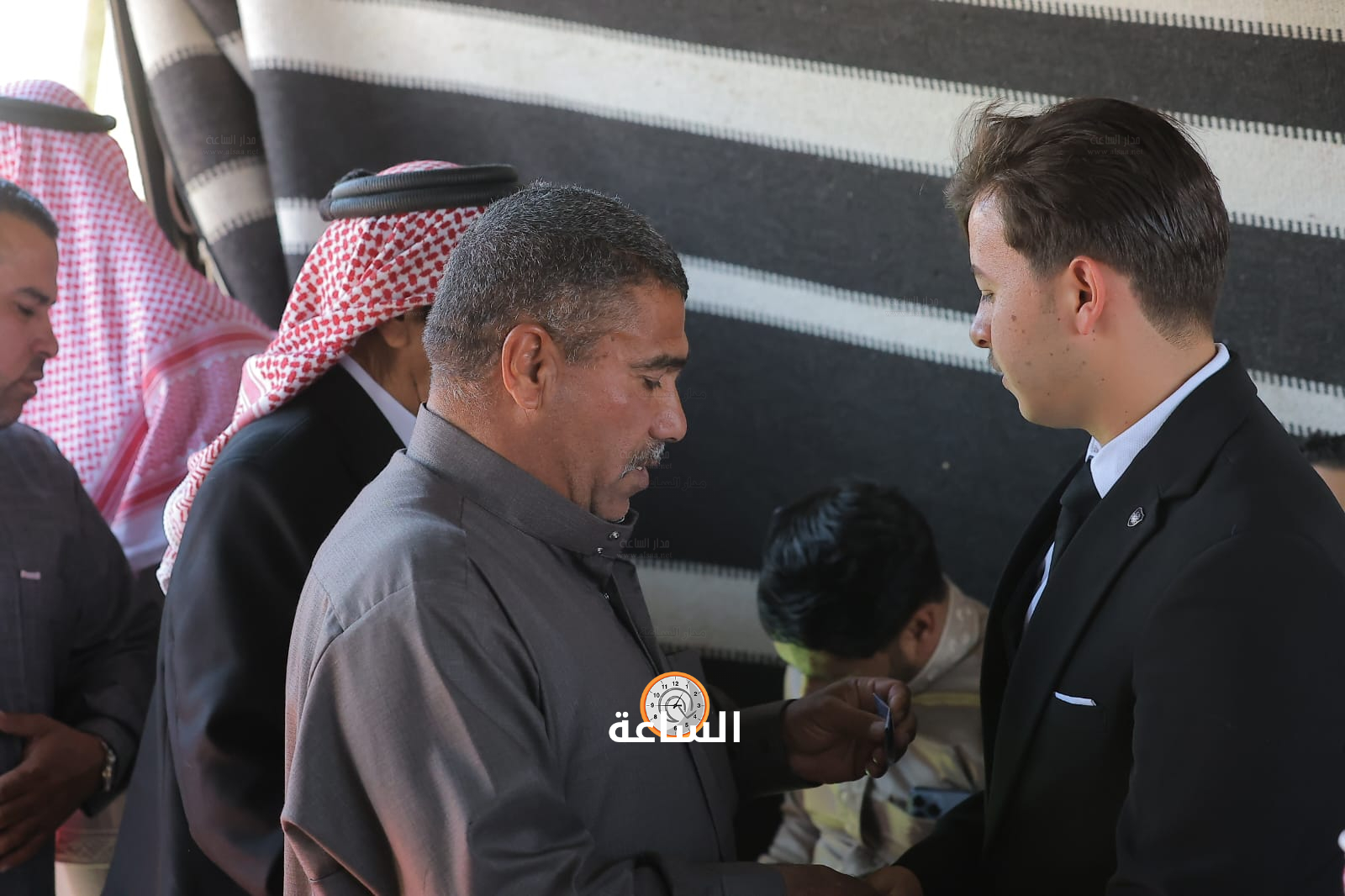 Madar Al-Saa Images 0.7848517898580537