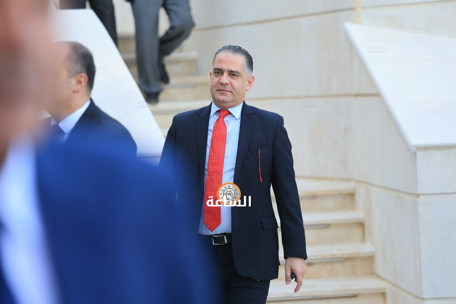 Madar Al-Saa Images 0.7816504571747713