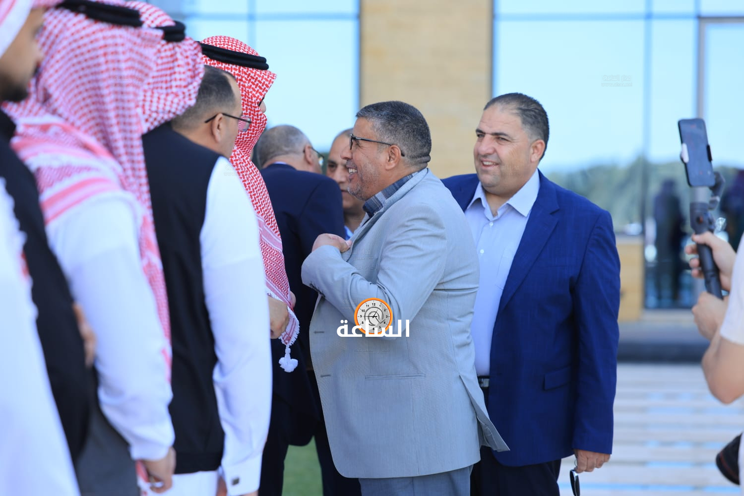 Madar Al-Saa Images 0.0639213778001626