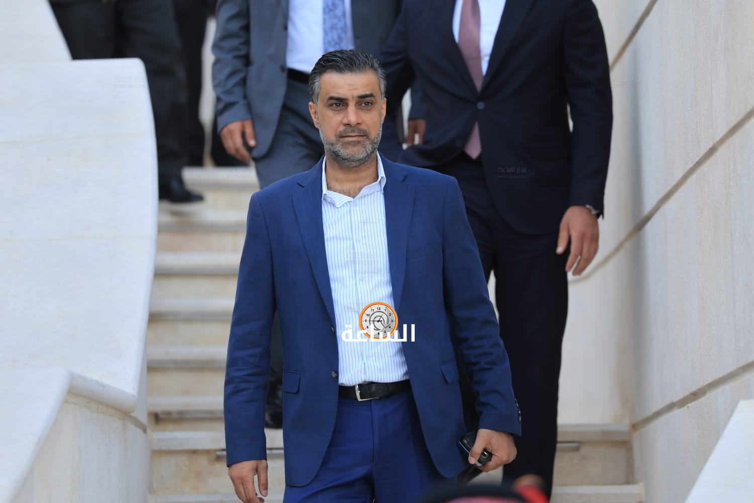 Madar Al-Saa Images 0.9914010773966112