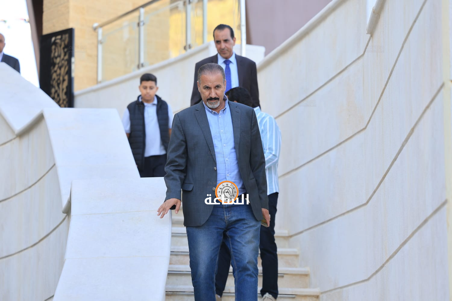 Madar Al-Saa Images 0.3900742570075959