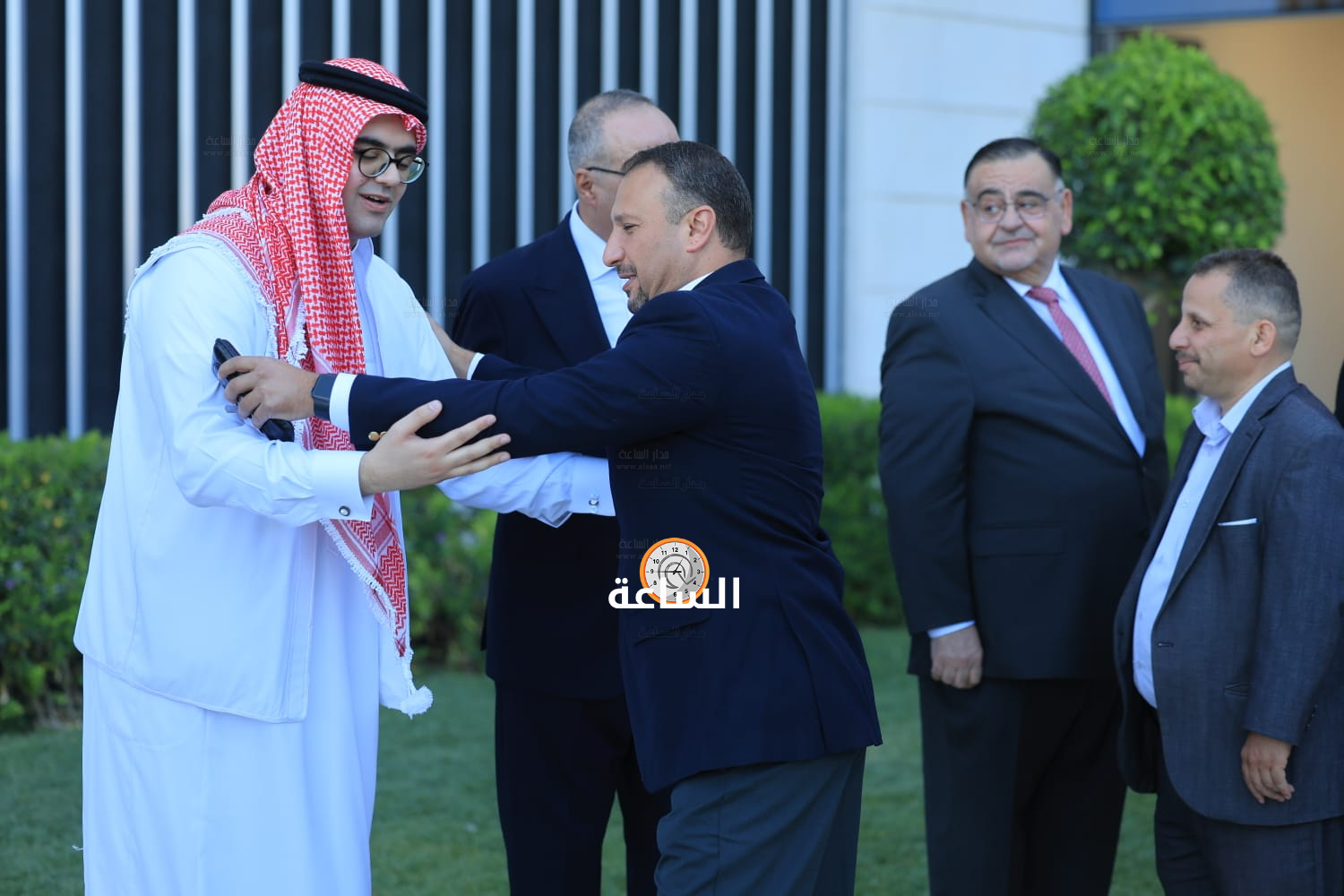Madar Al-Saa Images 0.7825221555873627