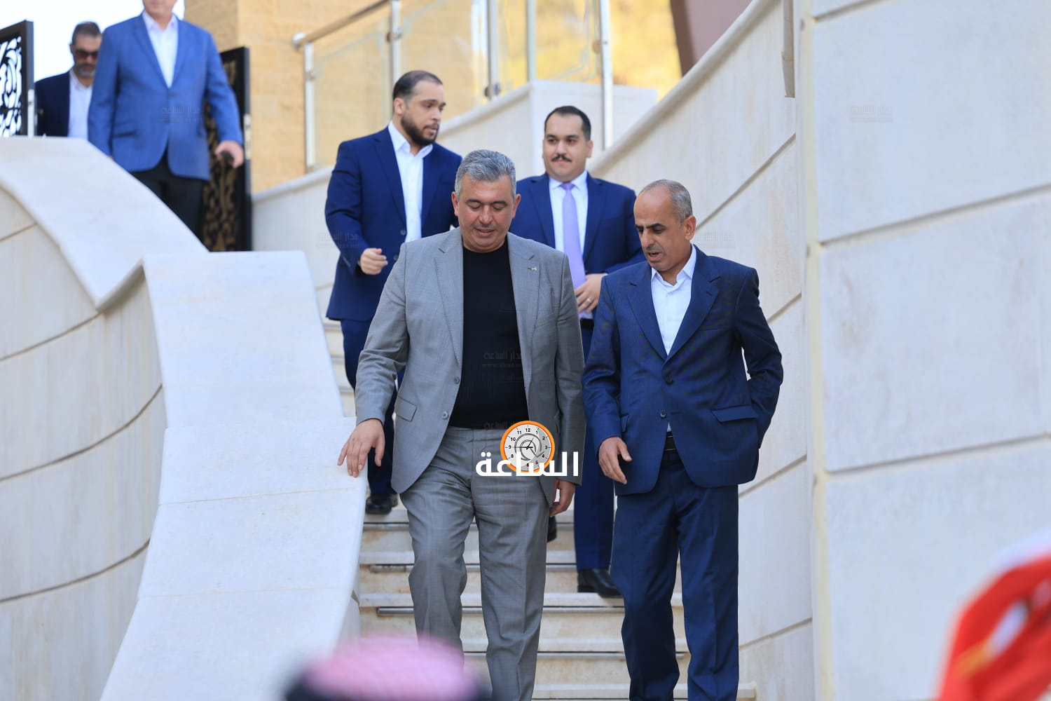 Madar Al-Saa Images 0.8376878690849203