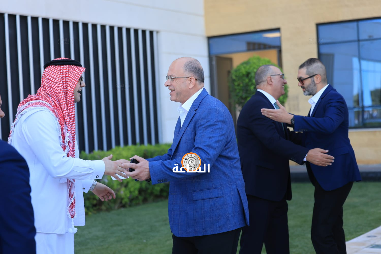 Madar Al-Saa Images 0.8491546561926712