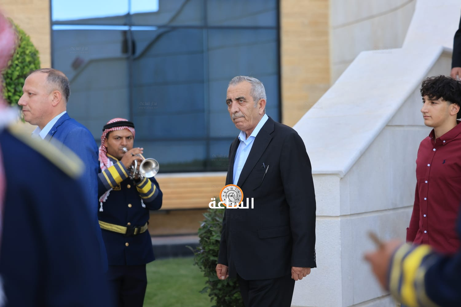Madar Al-Saa Images 0.6959842301556057
