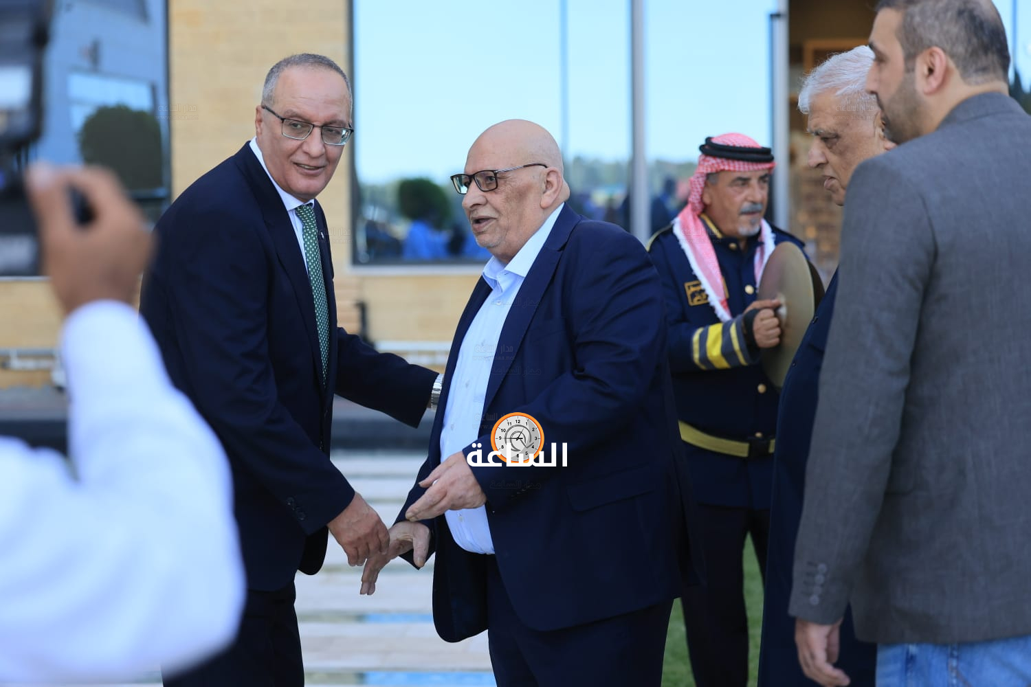 Madar Al-Saa Images 0.49822682974462795