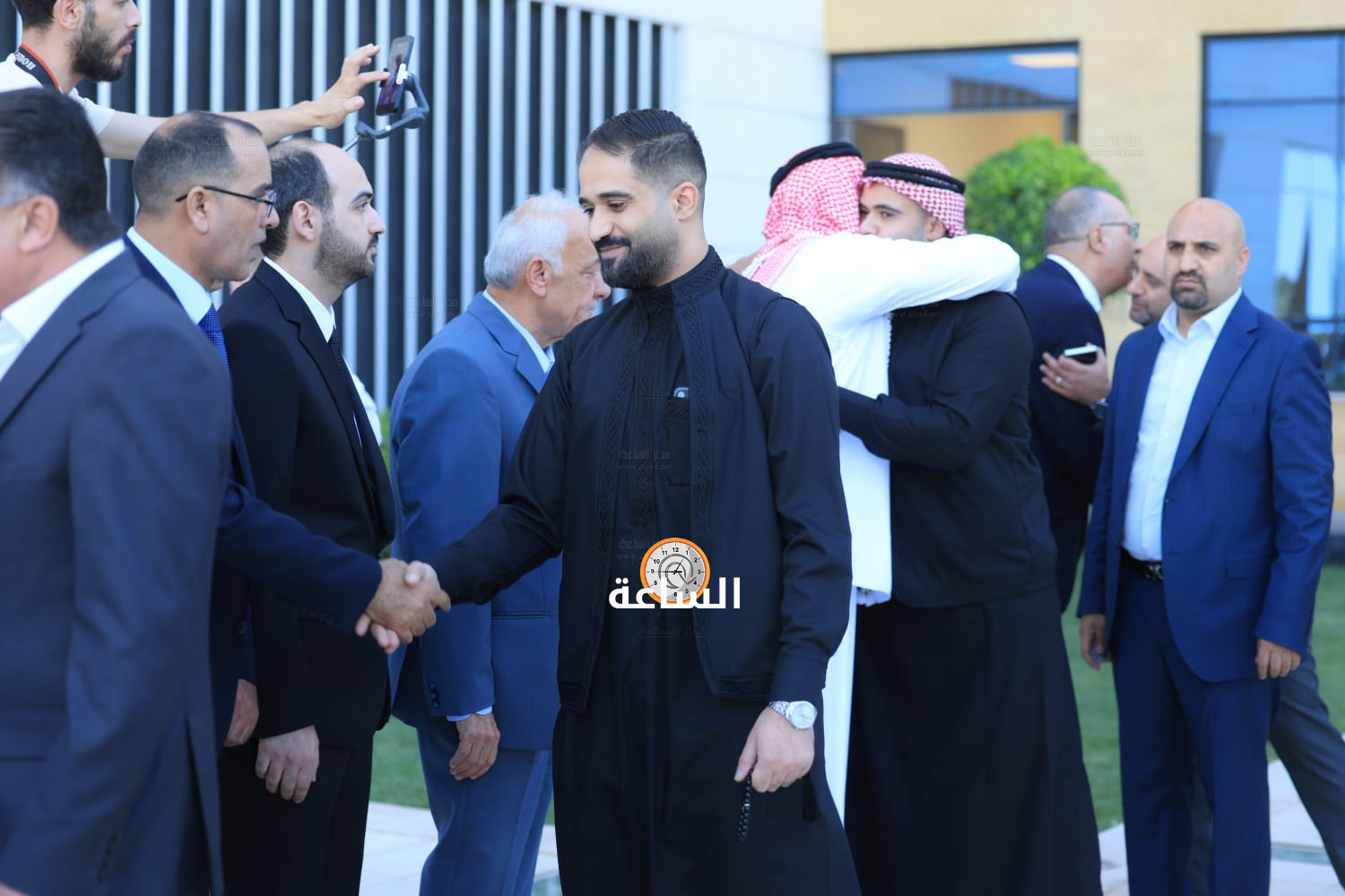 Madar Al-Saa Images 0.0747802531226377