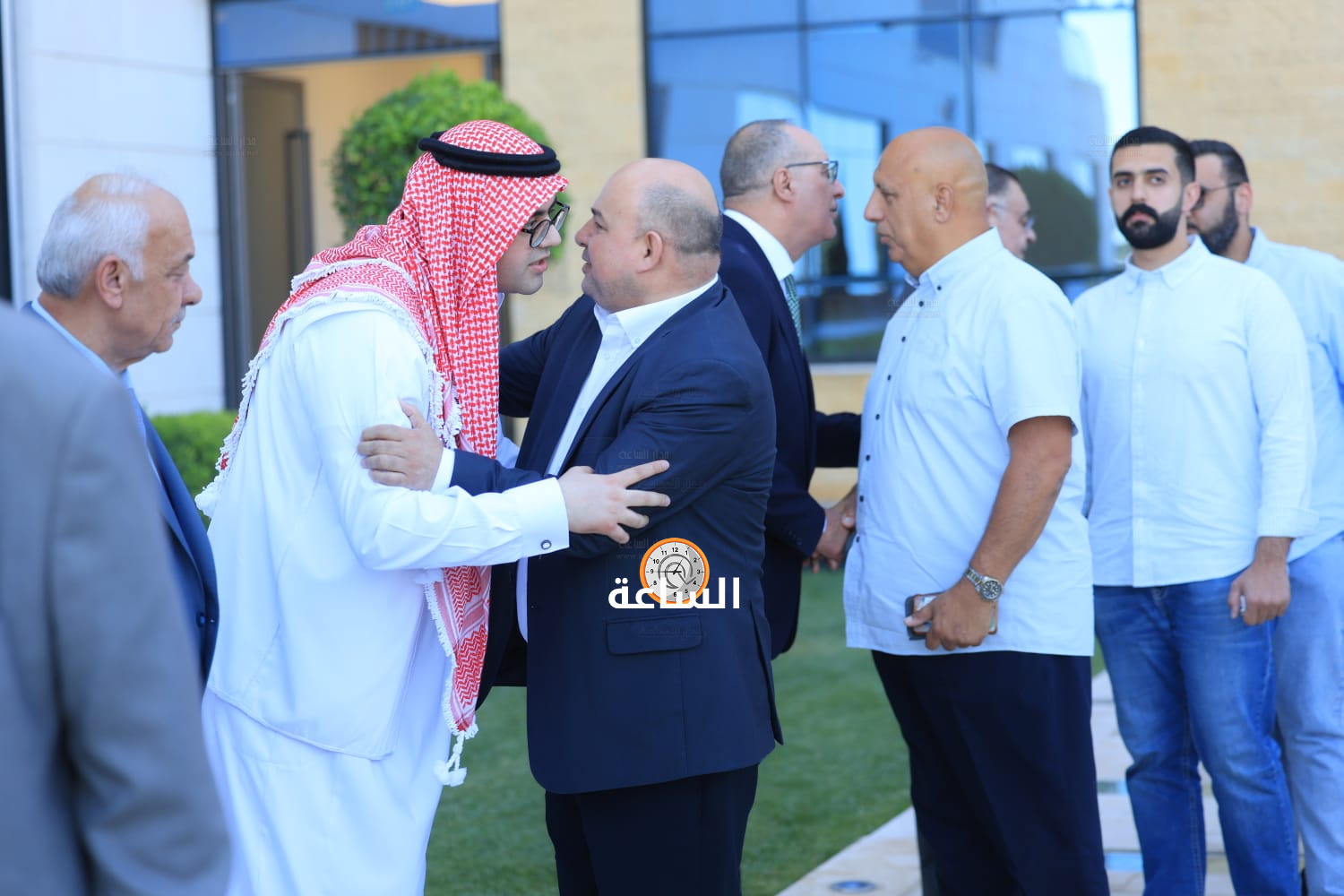 Madar Al-Saa Images 0.013606685712843847
