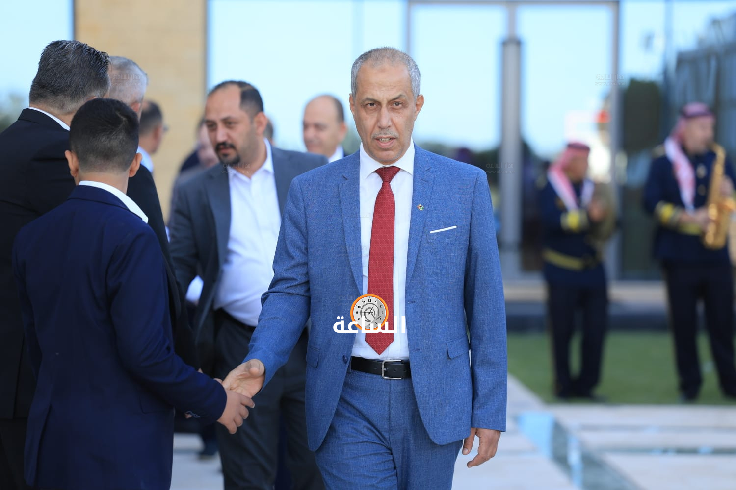 Madar Al-Saa Images 0.8741521405007564