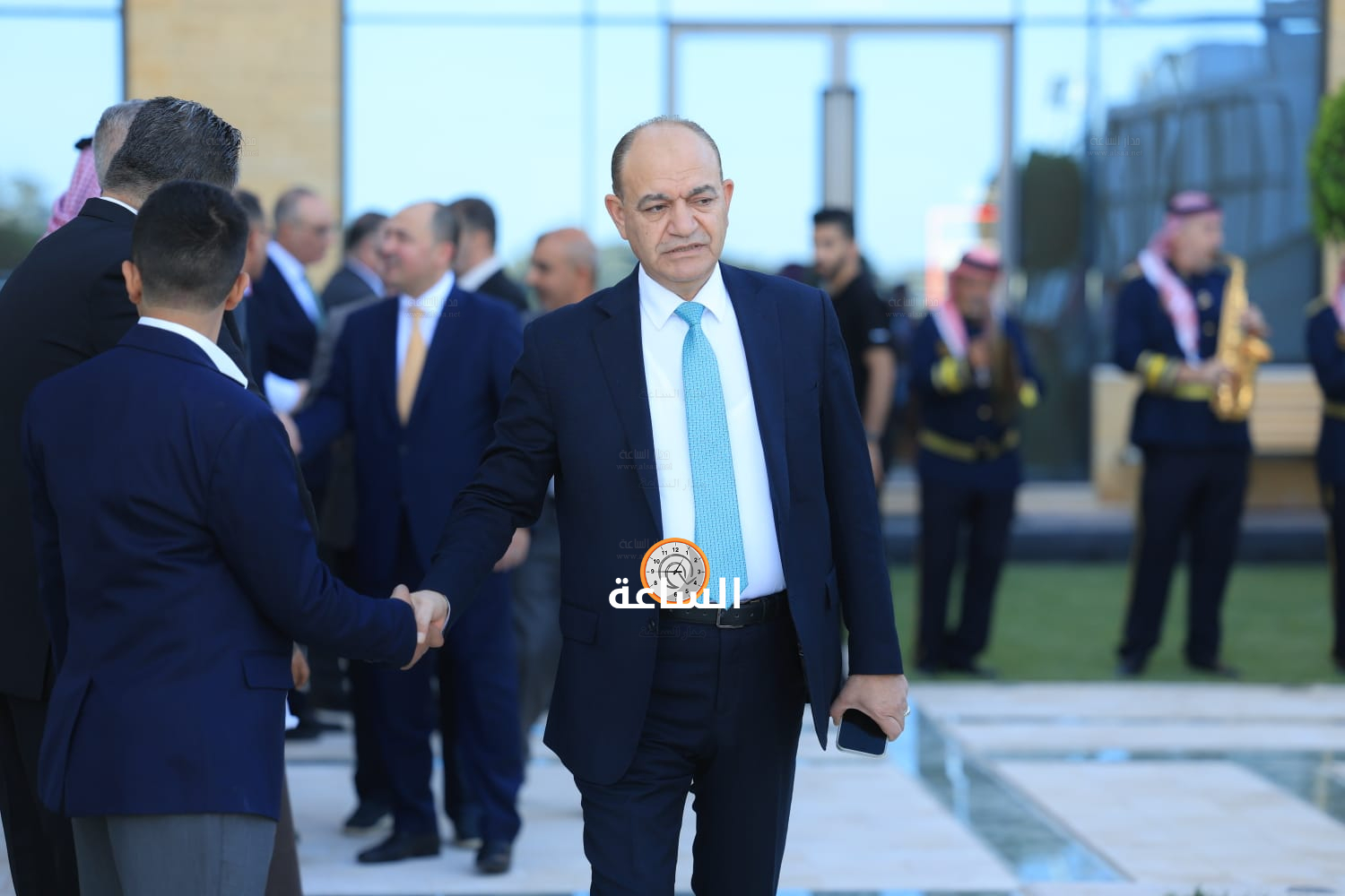 Madar Al-Saa Images 0.6909640152483509