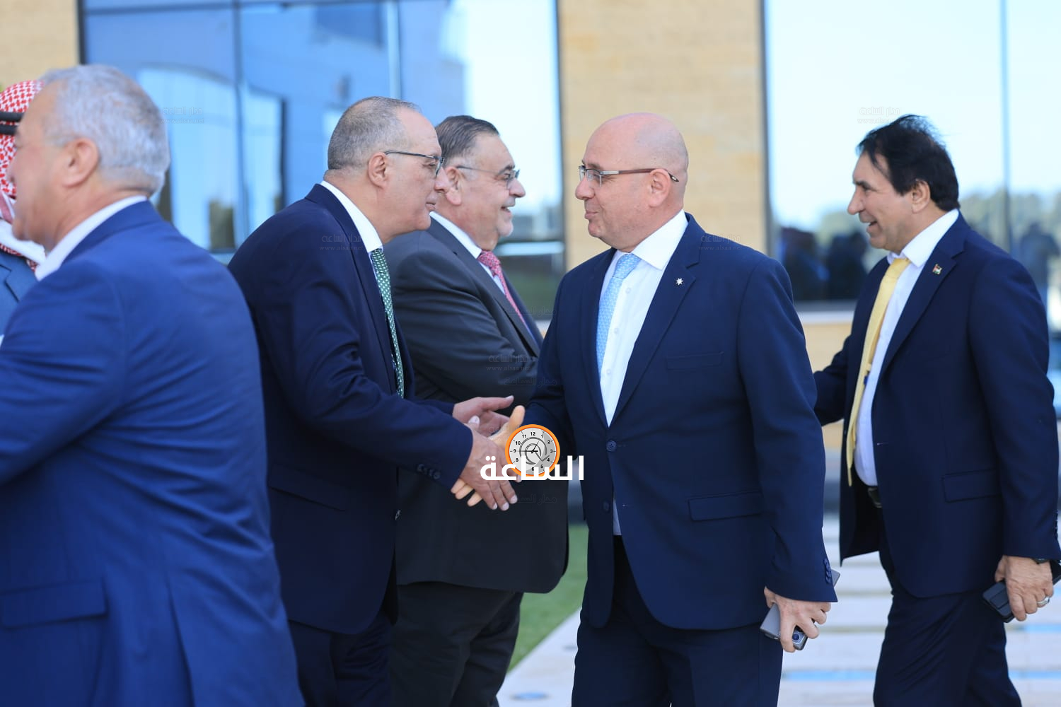 Madar Al-Saa Images 0.25829220773797024