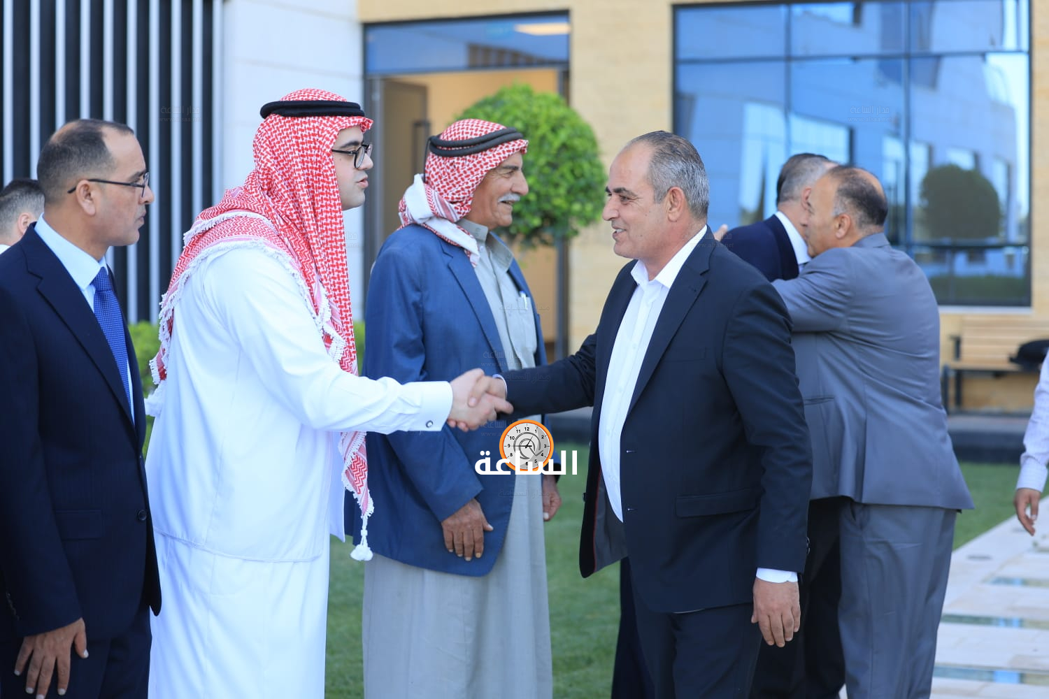 Madar Al-Saa Images 0.0854100271850915