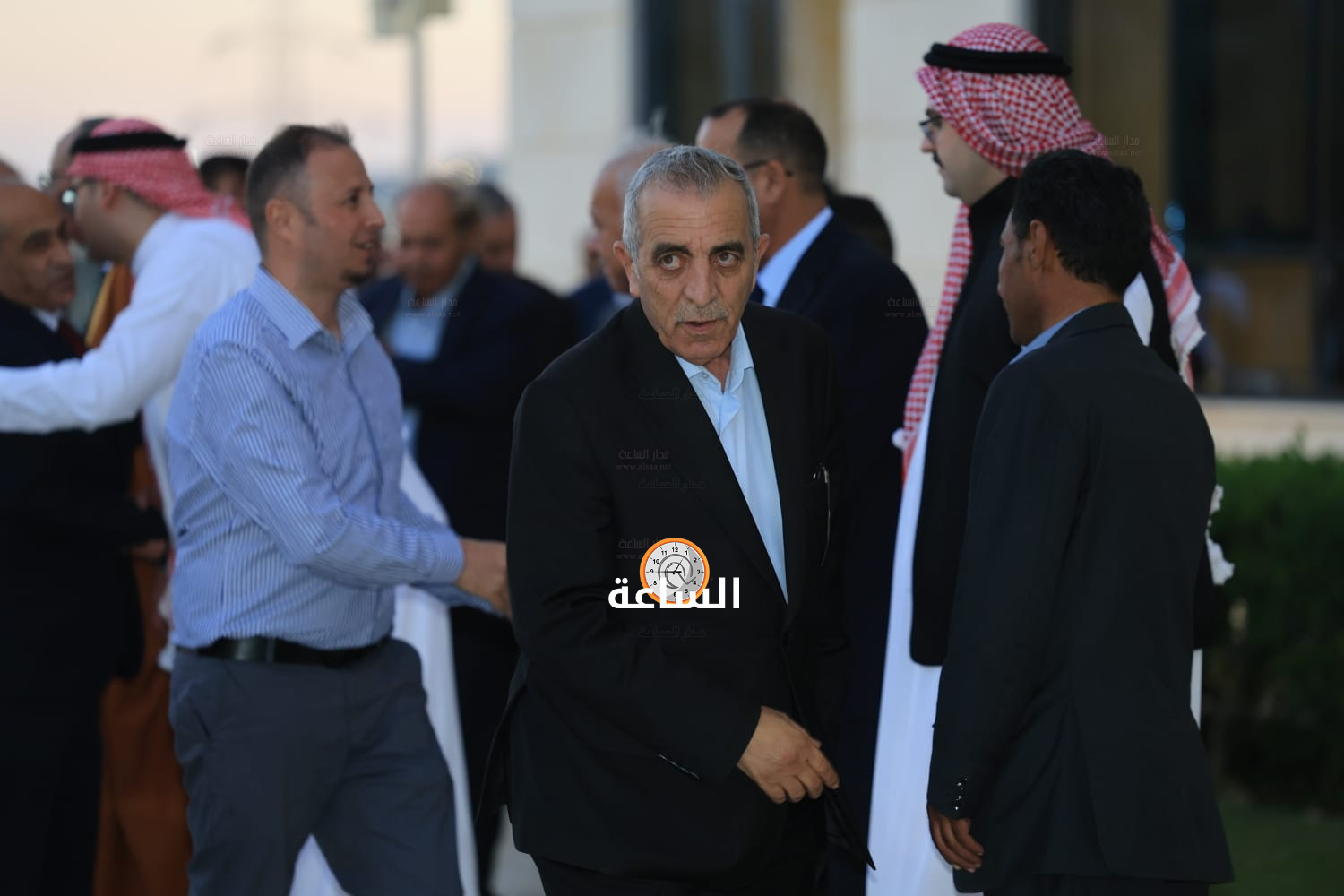 Madar Al-Saa Images 0.7059940285273908