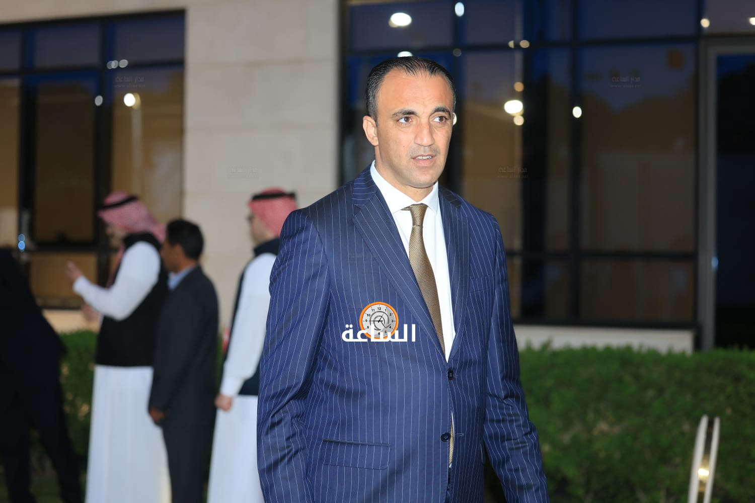 Madar Al-Saa Images 0.9851042156955345