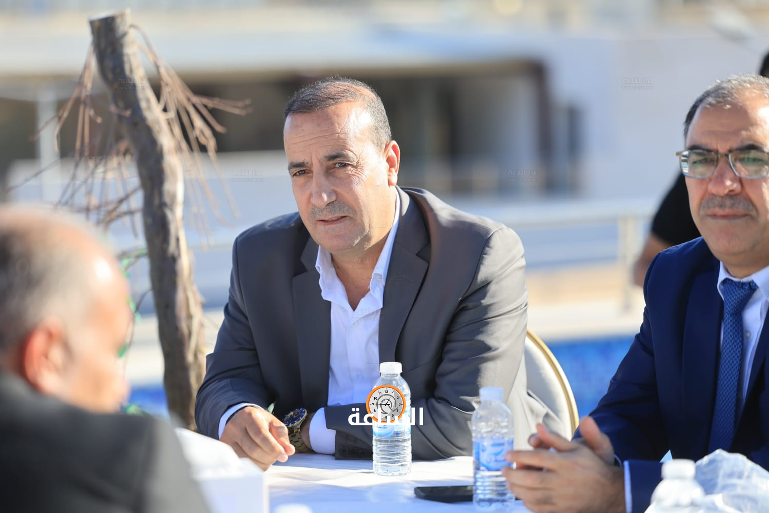 Madar Al-Saa Images 0.49044440502456366