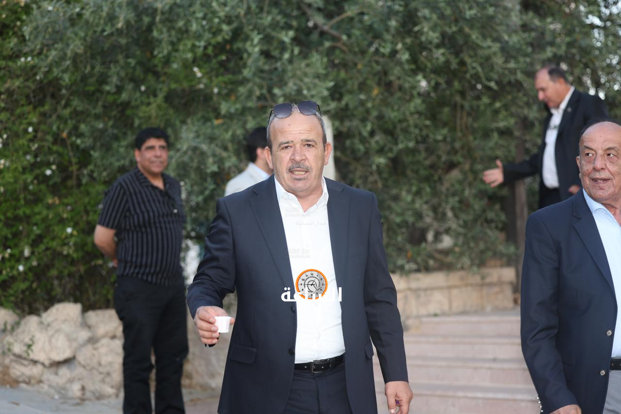 Madar Al-Saa Images 0.6442568086873318