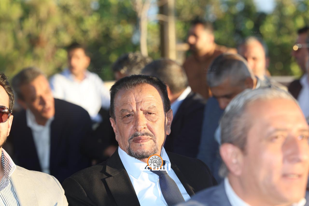 Madar Al-Saa Images 0.5437377761524572