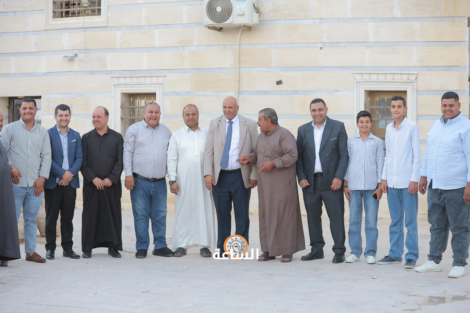 Madar Al-Saa Images 0.5863145893100105