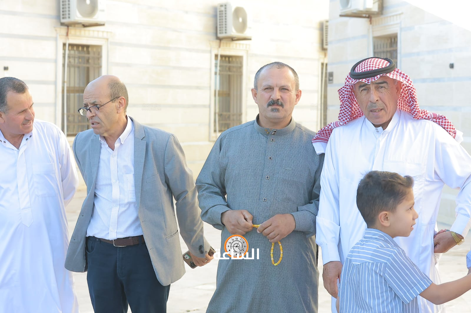 Madar Al-Saa Images 0.33188769363878623