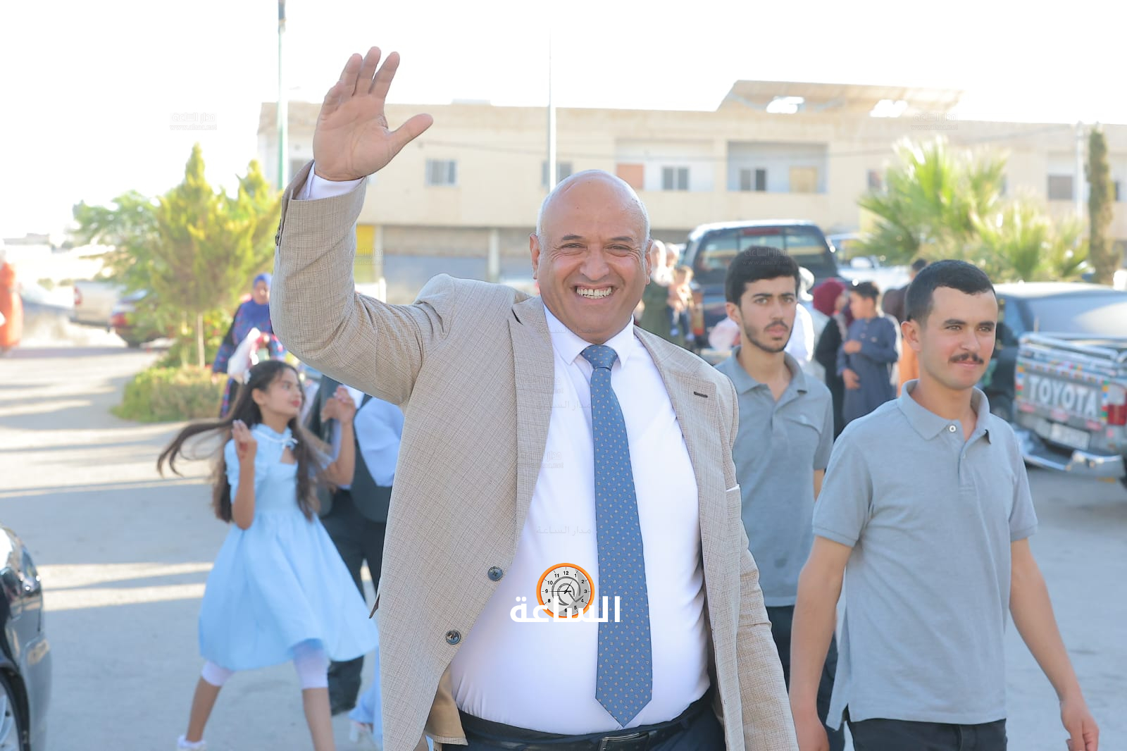 Madar Al-Saa Images 0.44749570843258835