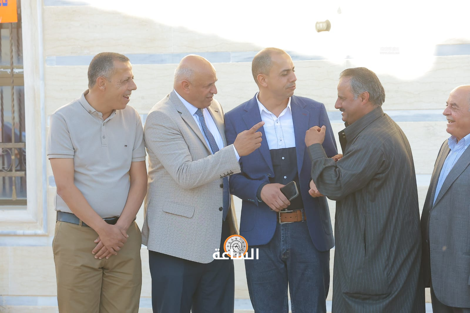 Madar Al-Saa Images 0.8966745822941198
