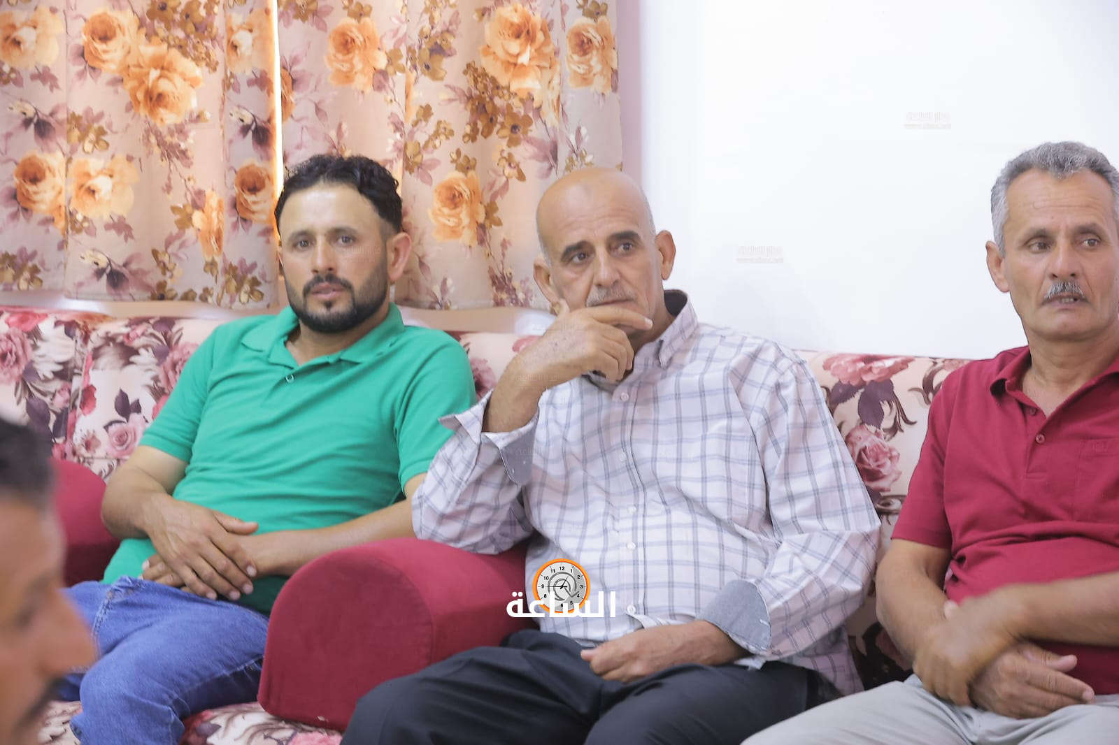 Madar Al-Saa Images 0.529746466040718