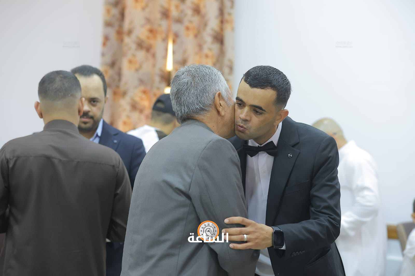 Madar Al-Saa Images 0.01852208892272922