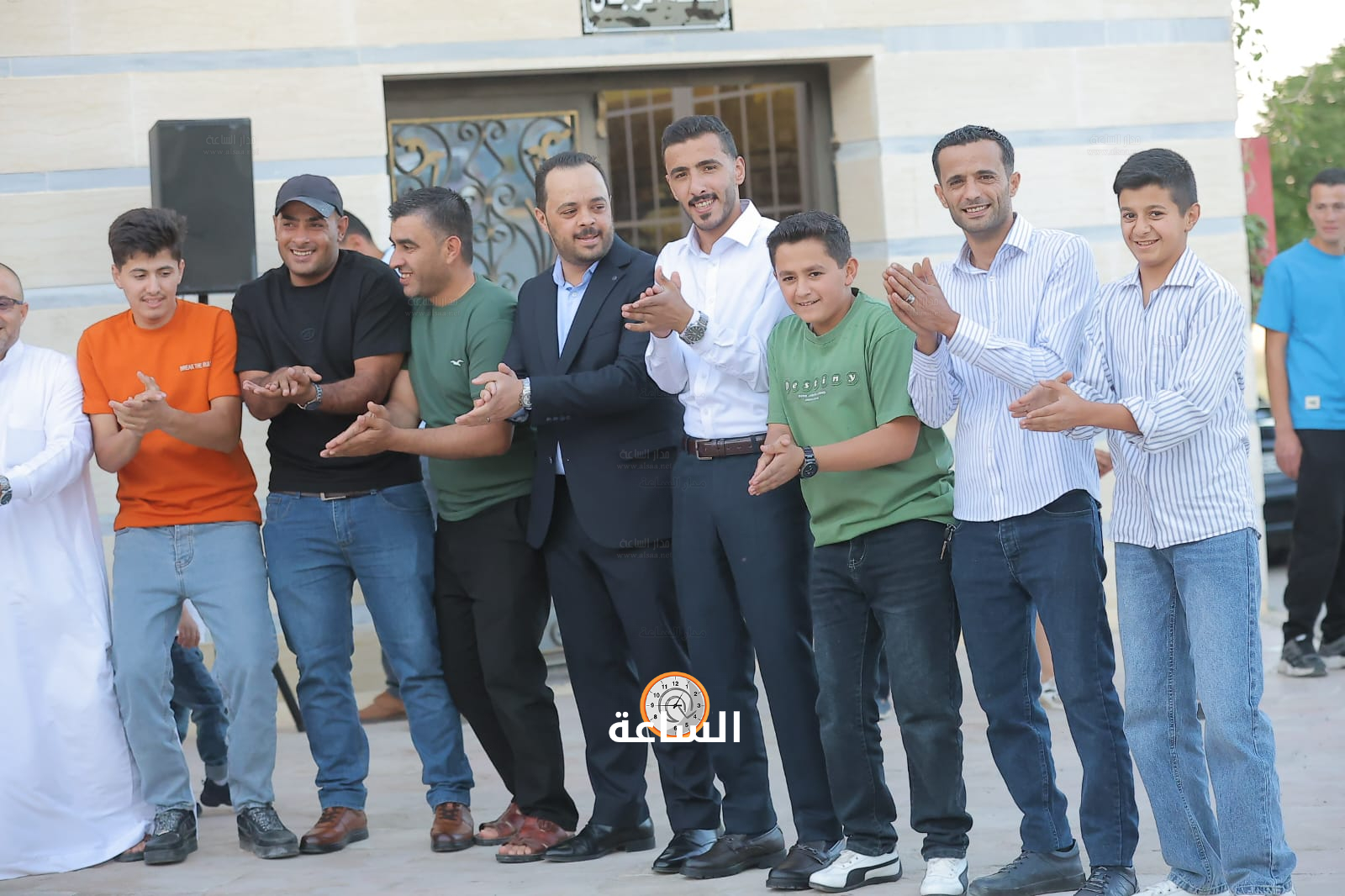 Madar Al-Saa Images 0.7804116202373477