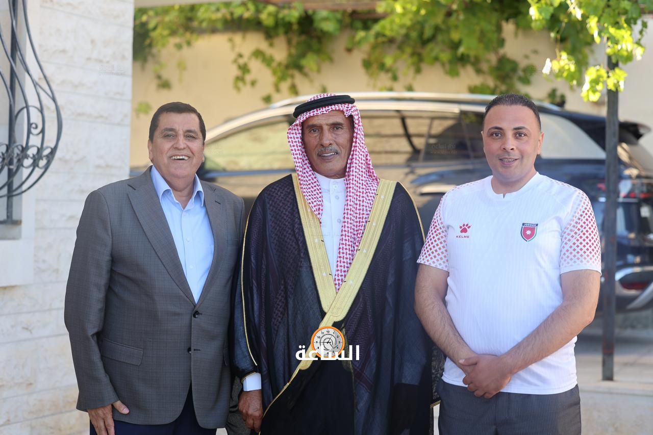 Madar Al-Saa Images 0.4747585867081945