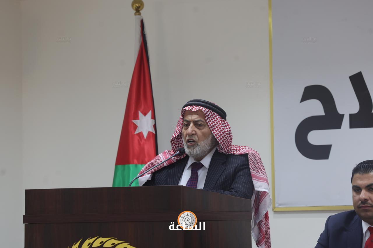 Madar Al-Saa Images 0.9814069895653651