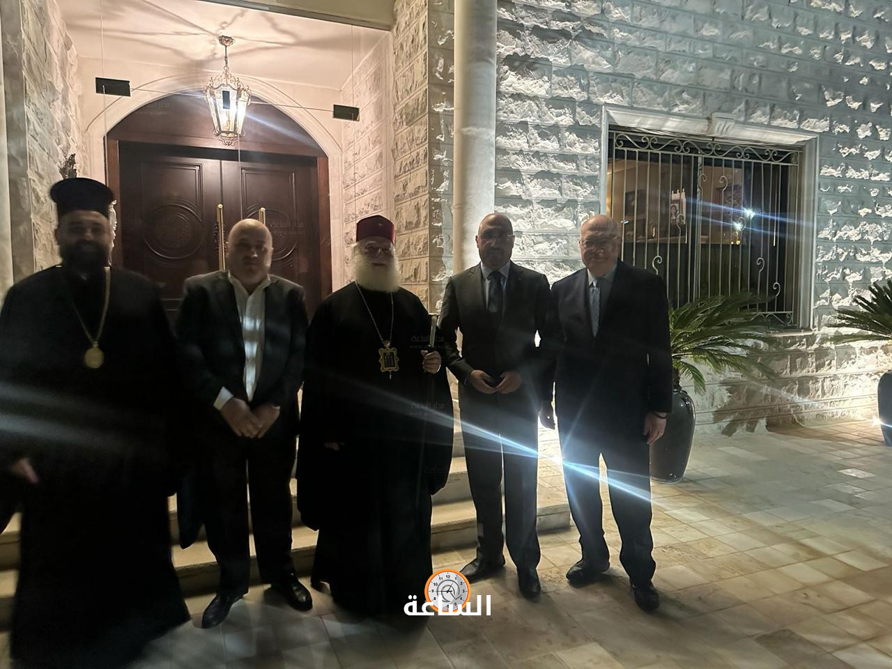 Madar Al-Saa Images 0.8820980953279373