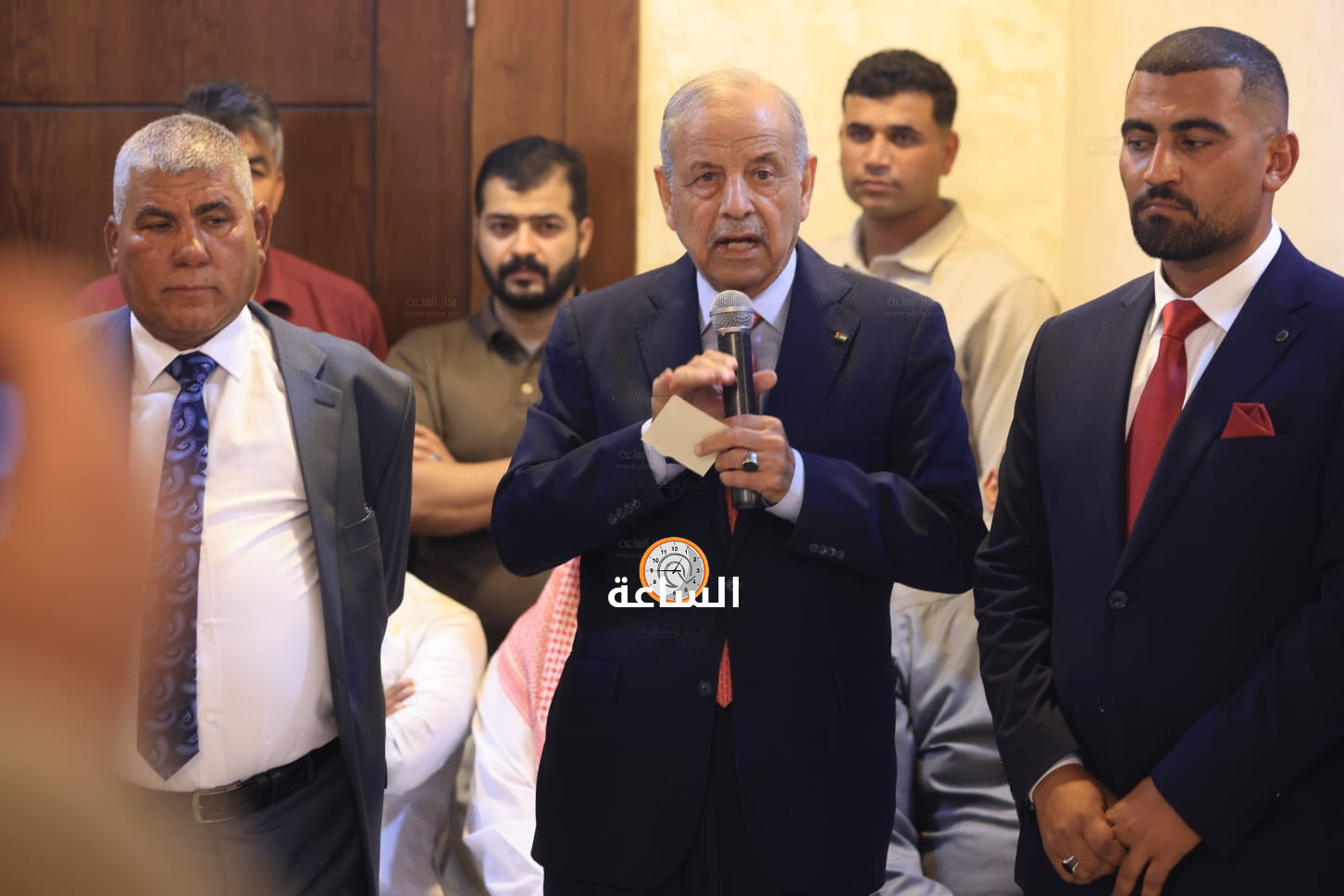 Madar Al-Saa Images 0.4925978898376858