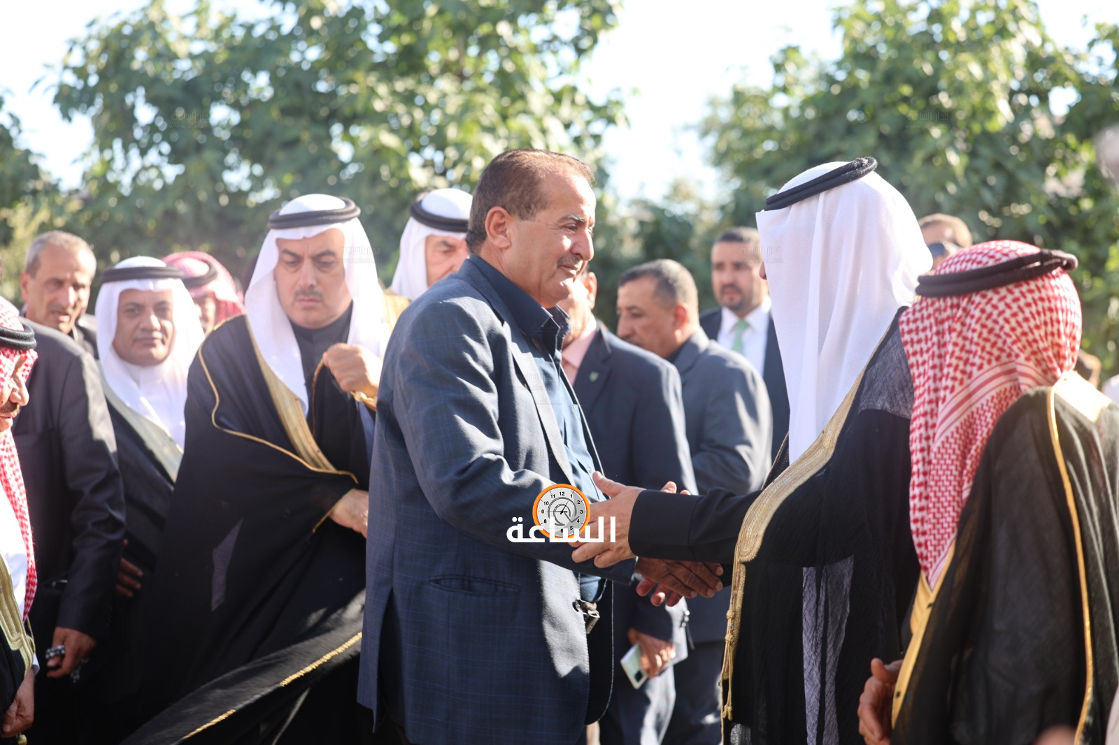 Madar Al-Saa Images 0.17125686877205137
