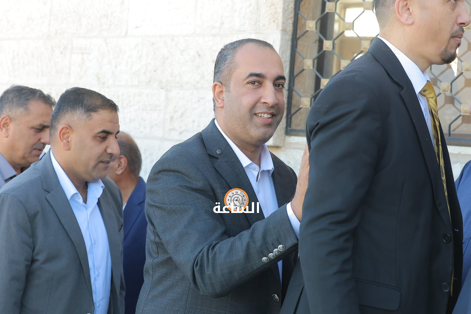 Madar Al-Saa Images 0.3429247499758018