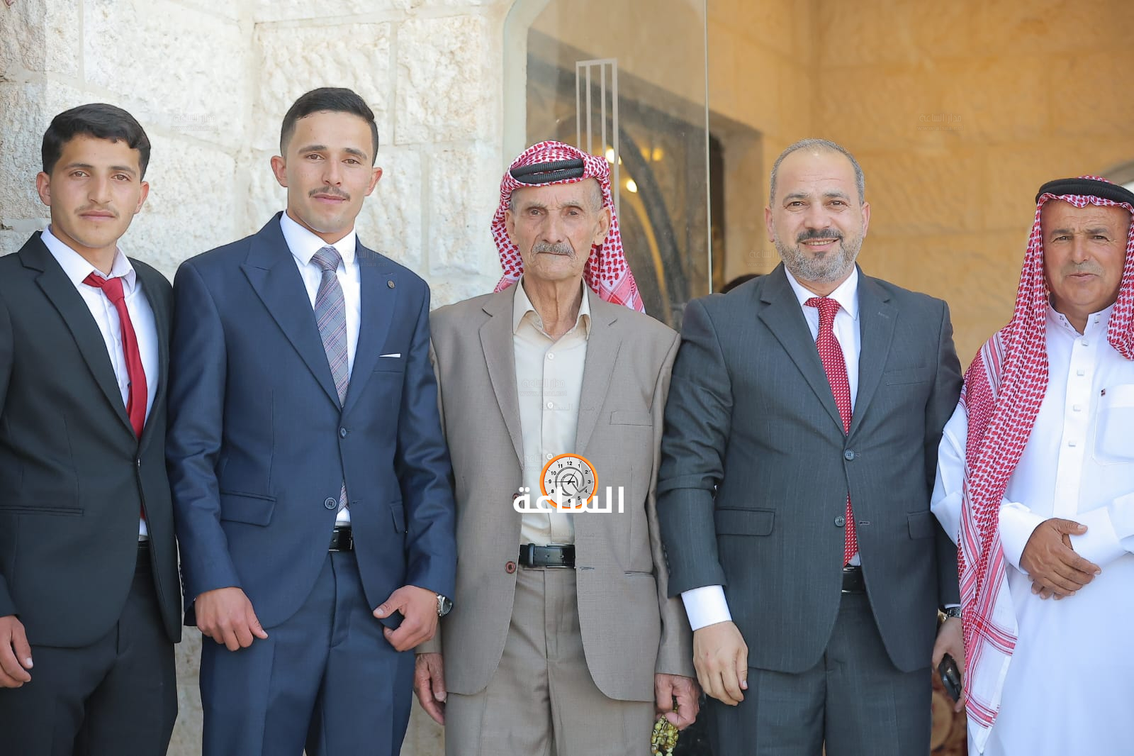 Madar Al-Saa Images 0.7161704231427397