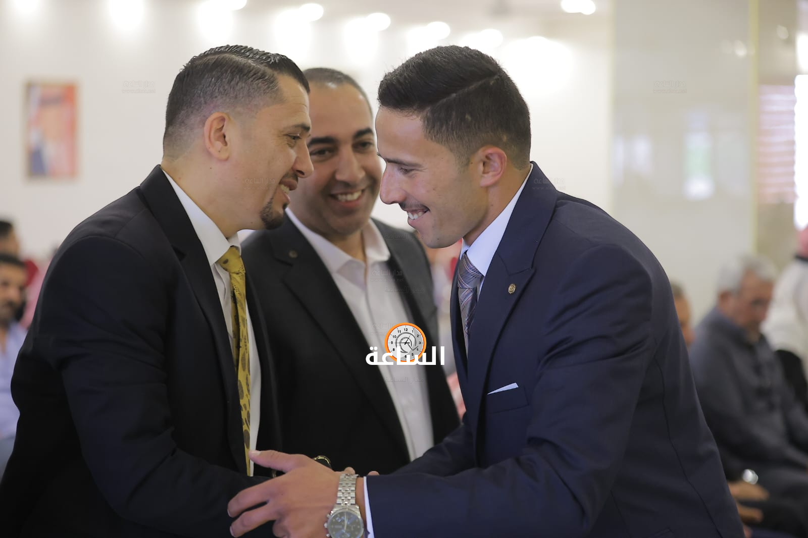 Madar Al-Saa Images 0.5105108080120477