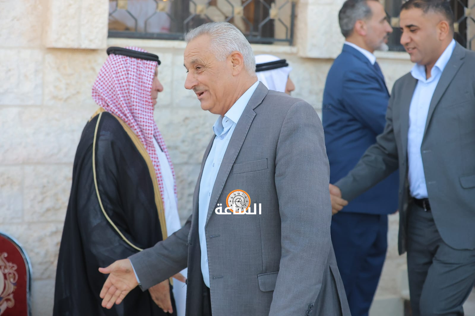 Madar Al-Saa Images 0.47005384532103844