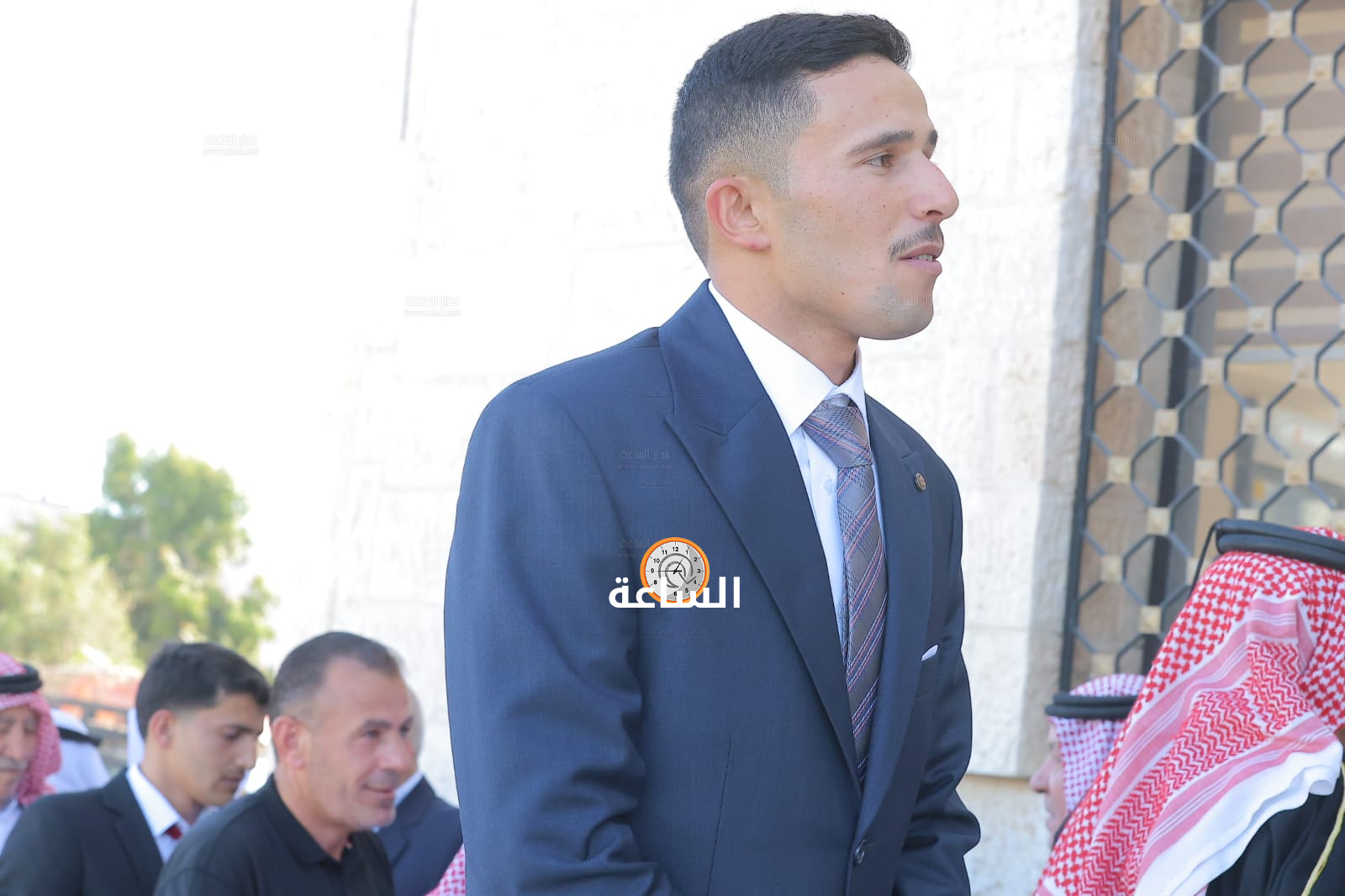 Madar Al-Saa Images 0.9660113214068116