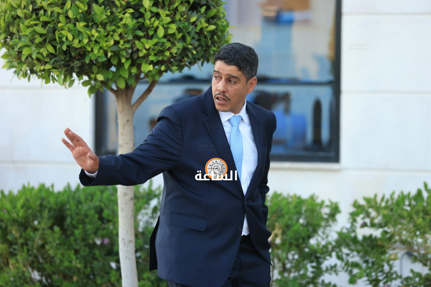 Madar Al-Saa Images 0.4515380328847173