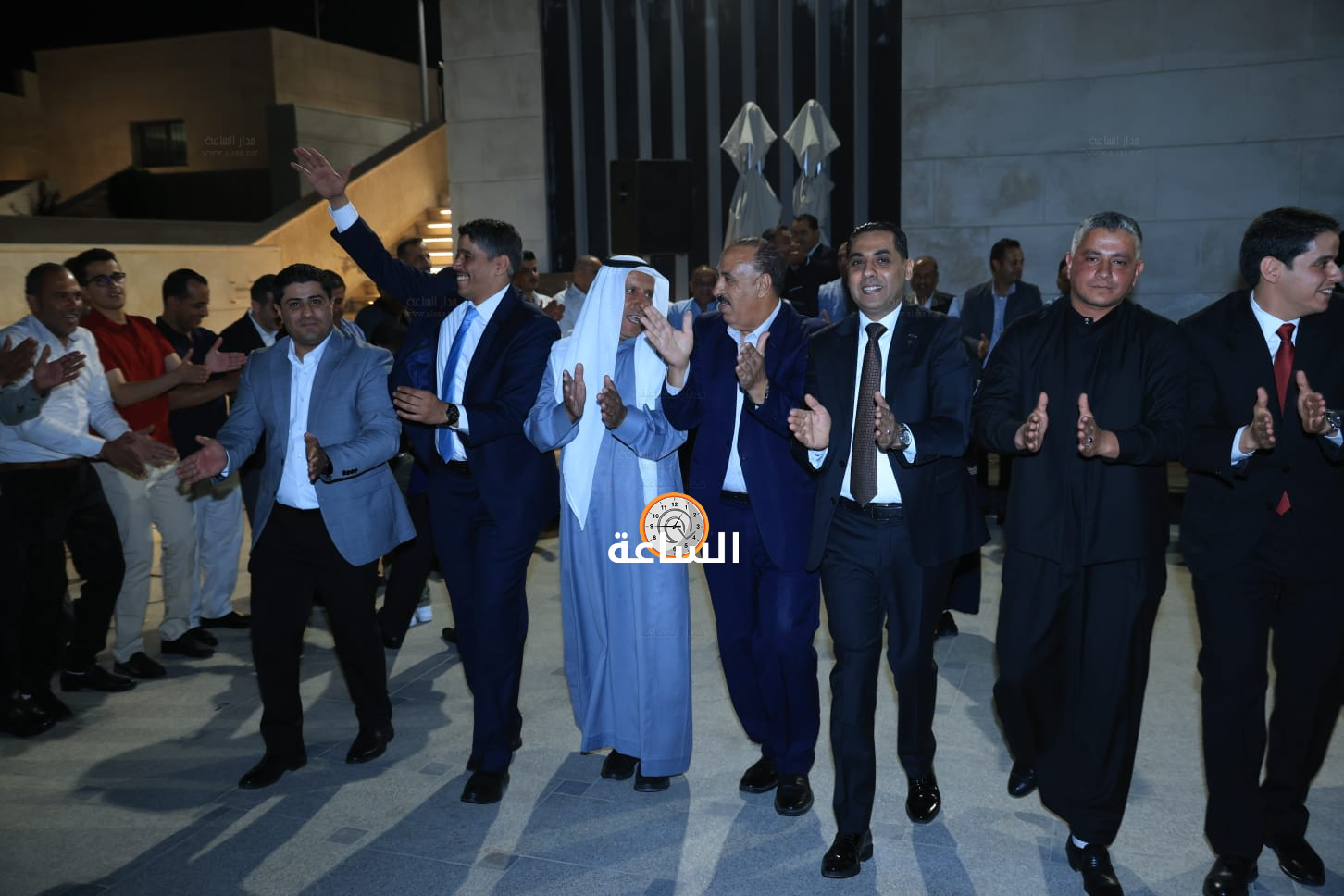 Madar Al-Saa Images 0.5366808184330759
