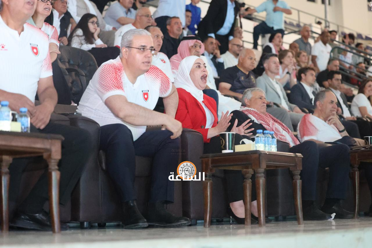 Madar Al-Saa Images 0.7093518409343493